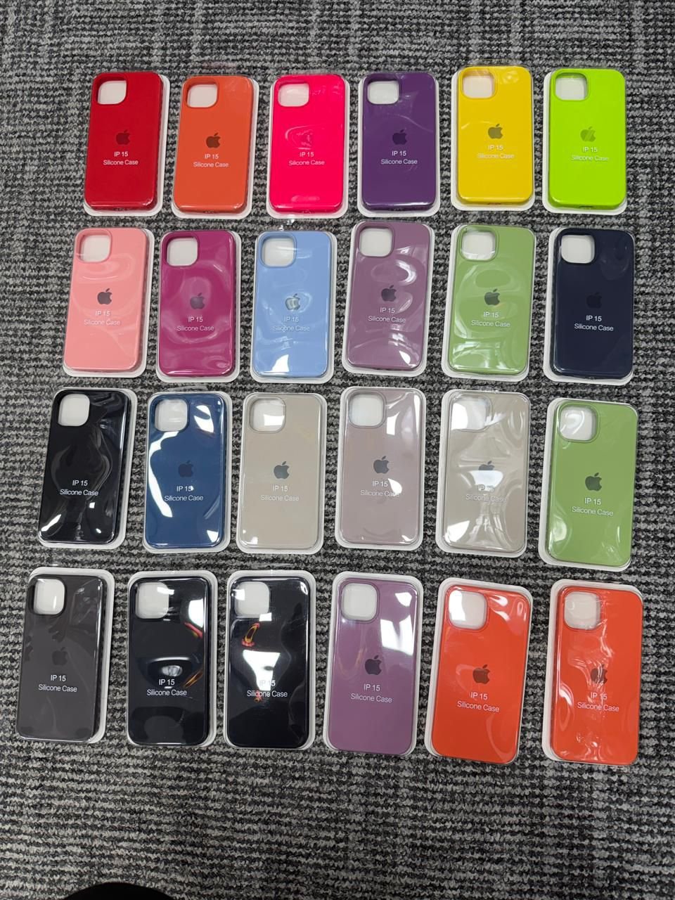 IPHONE SILICON CASE