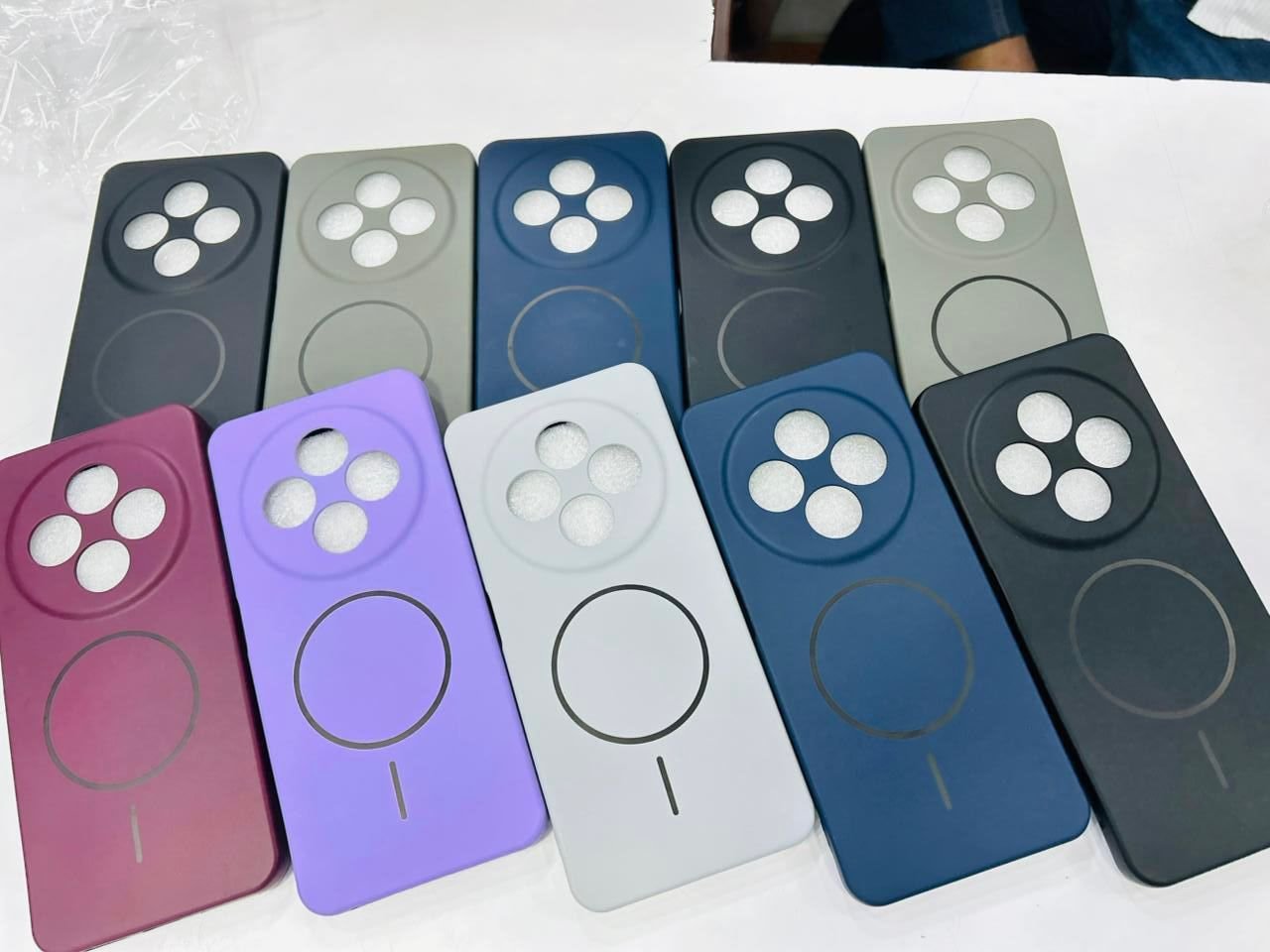 SILICON COVER